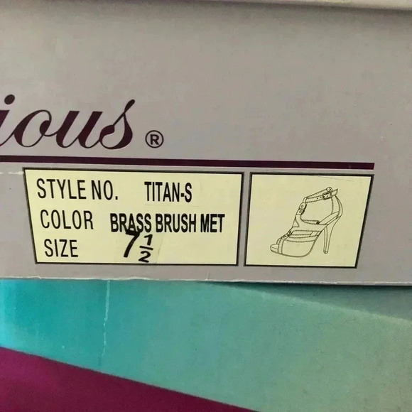 Delicious Brass Metallic Heels Opn Toe Ankle Strap - Picture 6 of 8